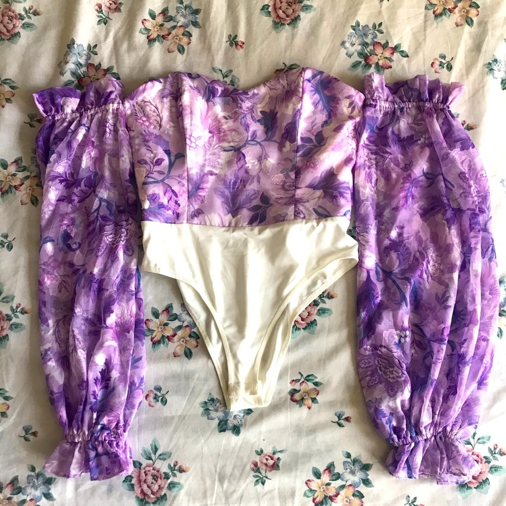 RUNAWAY Off the Shoulder Floral Bodysuit